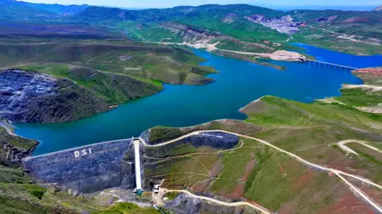 Erzincan’da yeni inşa edilen hidroelektrik santrali
