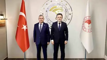 Tarım Bakanı ve Nazım Maviş birlikte
