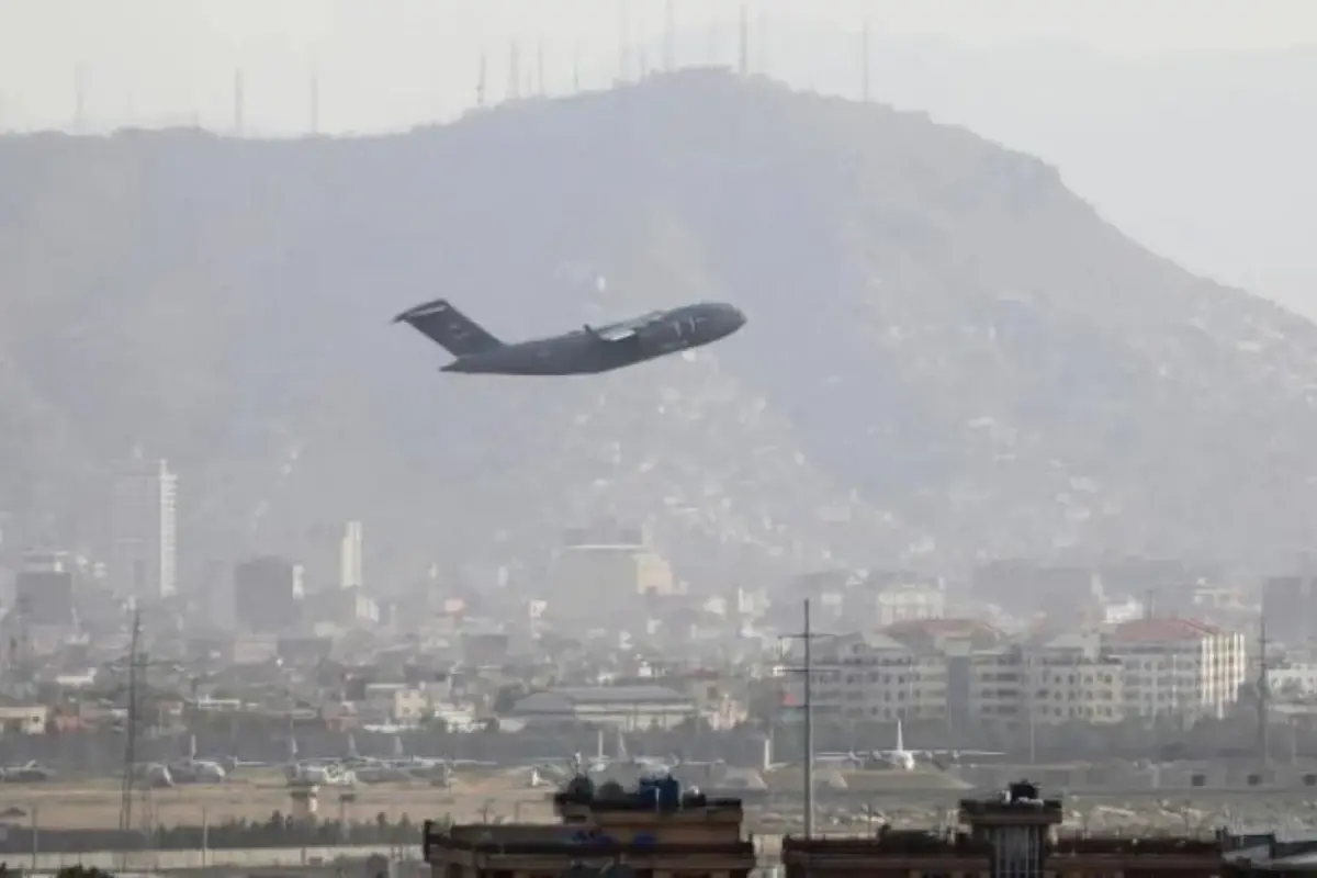 AB, Orta Doğu’dan 1.000’den Fazla Vatandaşı Güvenli Bölgelere Tahliye Etti