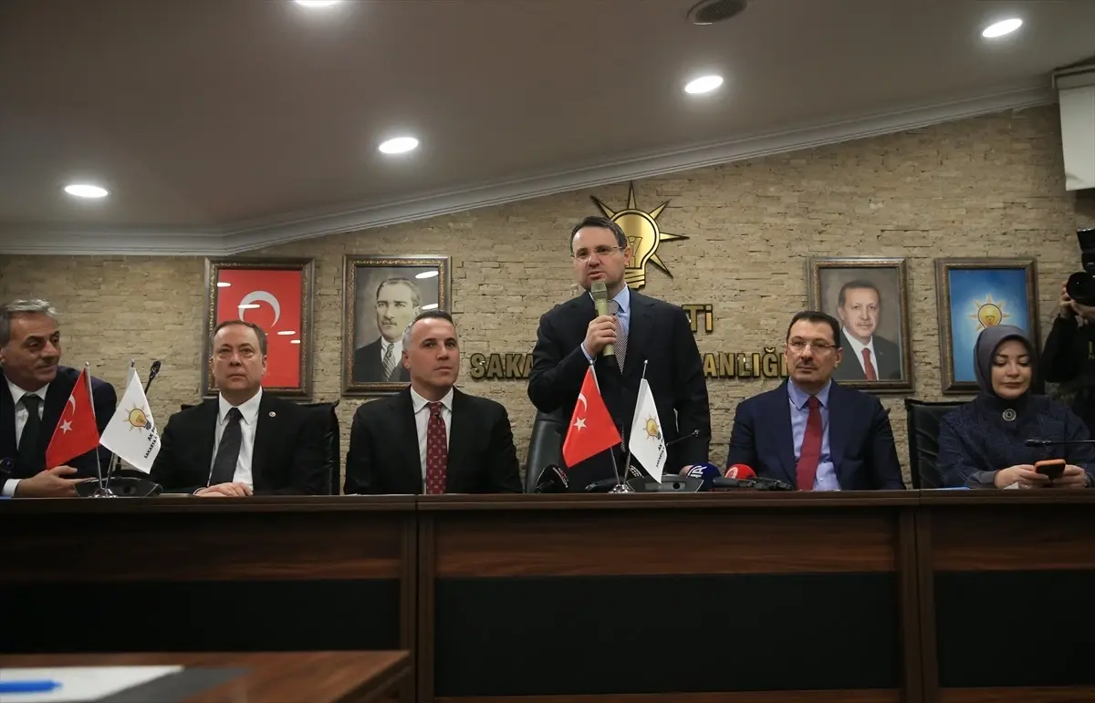 Adalet Bakanı Akın Gürlek, Sakarya’da Yerel Liderlerle Görüşmeler Gerçekleştirdi