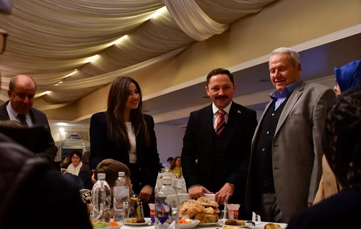 Biga Kaymakamı Ercan Kayabaşı, Şehit Aileleri ve Gazilerle Ramazan Sofrasında Buluştu