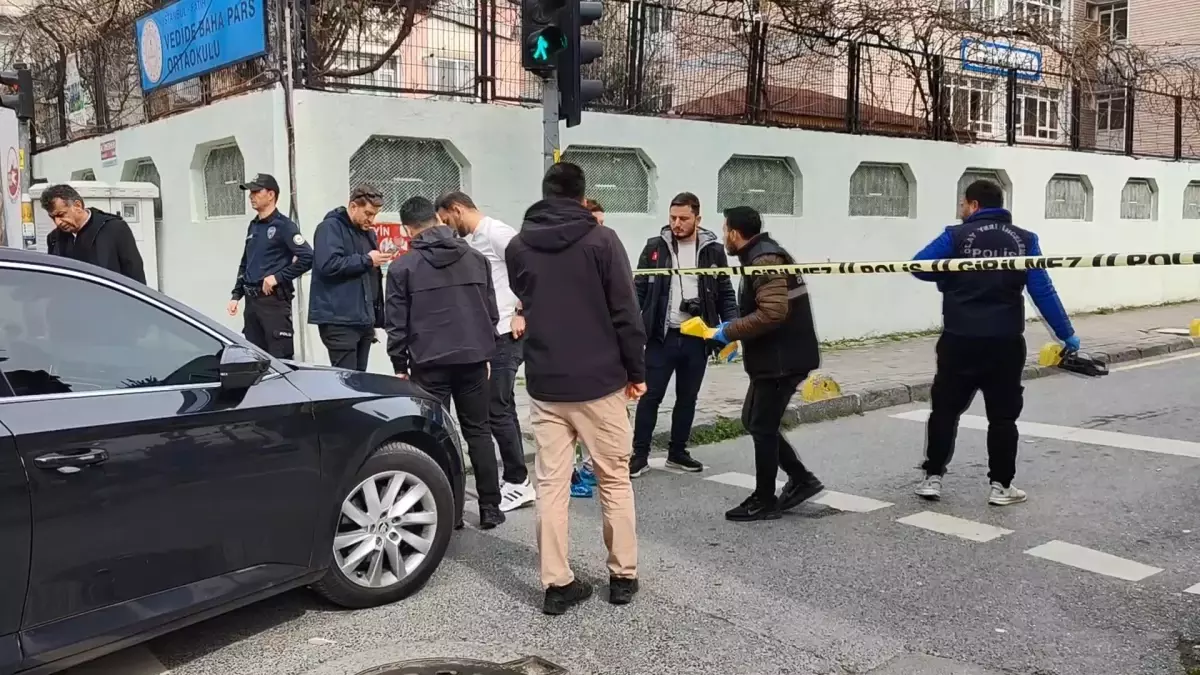 Fatih’te Boşanma Sürecindeki Kadın, Okul Önünde Silahlı Saldırıyla Hayatını Kaybetti