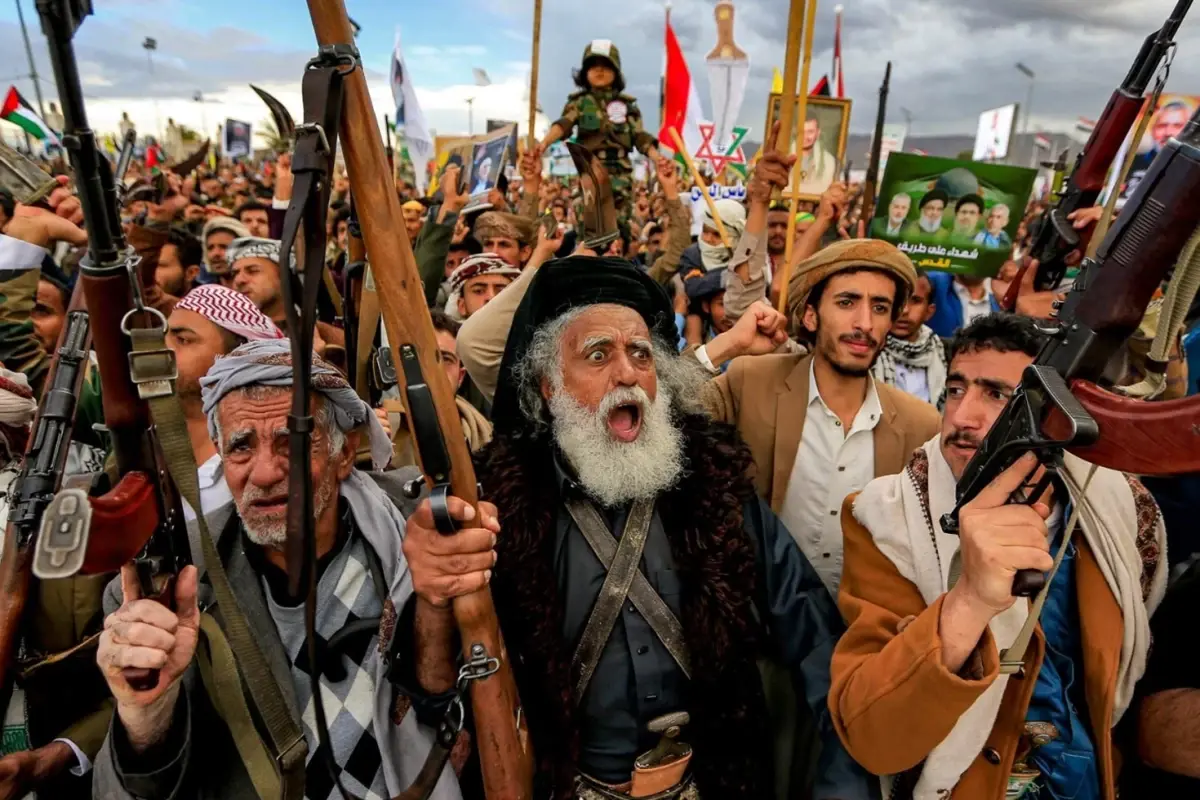 Husi Lideri, ABD ve İsrail’e Karşı Askeri Hazırlıklarını Duyurdu