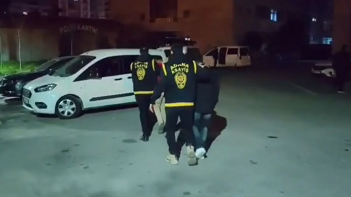 Adana’da 15 Yaşındaki İki Genç PVC Ustasını Öldürmekten Tutuklandı