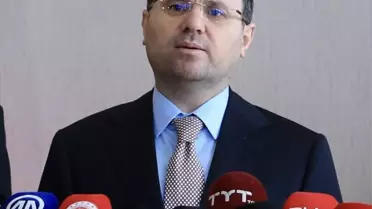 Etkinlikte konuşma yapan Adalet Bakanı Akın Gürlek