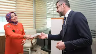 Kadın çalışanlarla bir arada