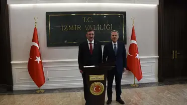 Bağımsızlık Yılı ilanını yapan Yılmaz