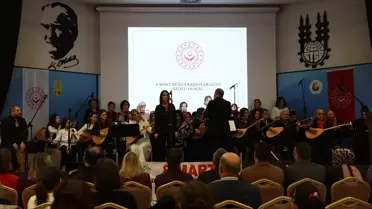 Konserde Sahne Performansı