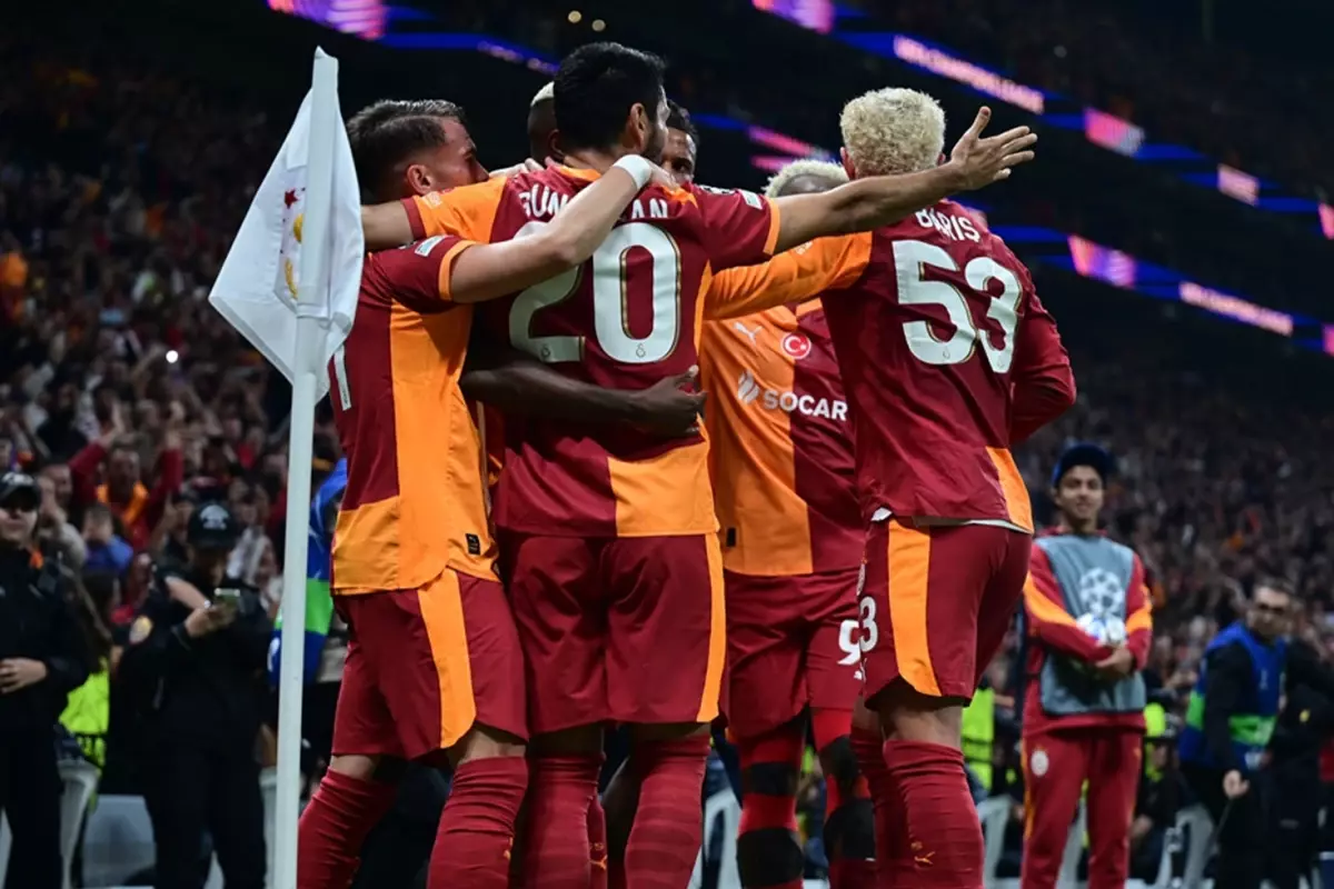 Galatasaray, Beşiktaş’ı Yenerek Sezonun İlk Derbi Galibiyetini Kapıyor