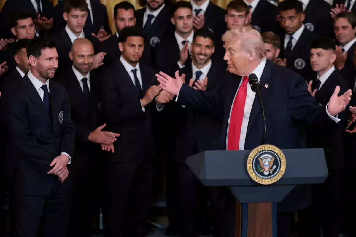 Trump'ın İran Eleştirisi Beyaz Saray’da Şok Etki Yaratırken Messi Gülümseyerek Tepki Gösterdi