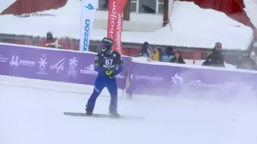 Snowboard yarışından aksiyon fotoğrafı