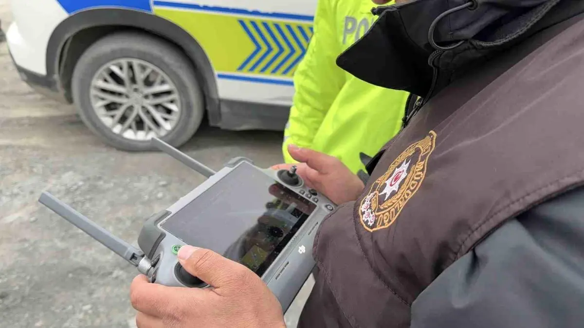 Arnavutköy'de Drone Destekli Trafik Denetiminde 96 Bin TL'lik Ceza Kesildi