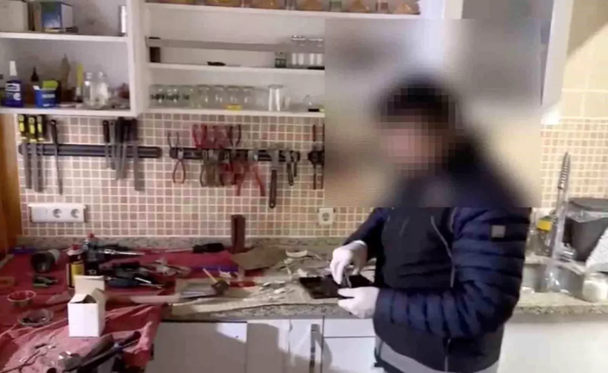 Sakarya Hendek’te DEAŞ Bağlantılı Silah Üretim Tesisine Darbe