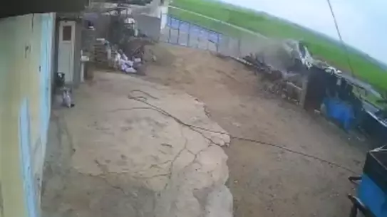 Nusaybin'de Kontrolsüz Kamyonet Çarpması: 3 Yaralı ve Olayın Detayları