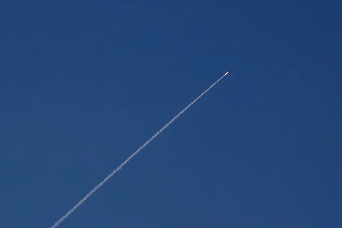 İran Devrim Muhafızları'ndan İsrail'e 24. Füze Salvosu: Hava Savunma Sistemleri Aktif