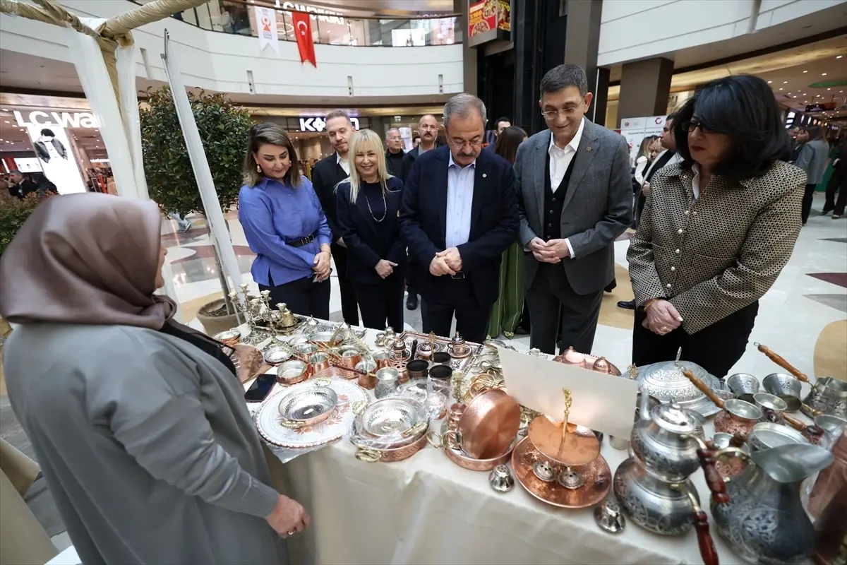 Gaziantep'te Kadın Girişimciler Üretim Atölyesiyle Ekonomik Katılımı Güçlendiriyor