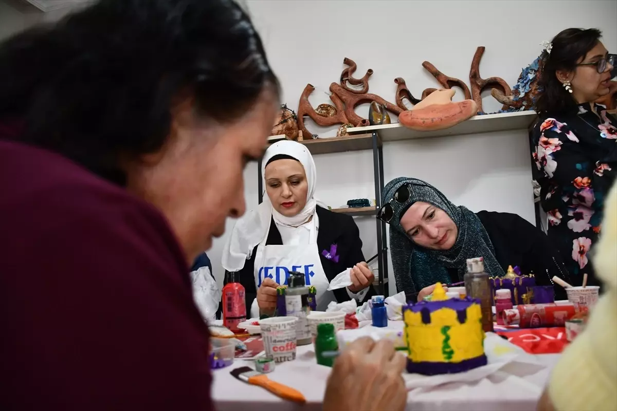 Seramik Boyama ile Kadınlar Günü Coşkusu: Bilecik’te LÖSEV Gönüllülerinin Sanatsal Dayanışması
