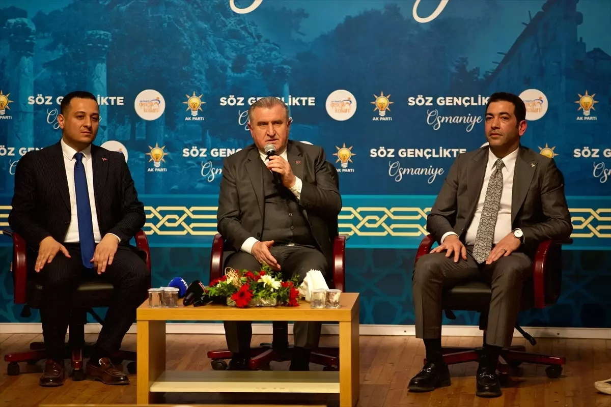 Gençlik ve Spor Bakanı Bak, Osmaniye’de Gençlerle Gelecek Vizyonunu Paylaştı