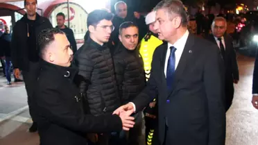 Asayiş operasyonu sırasında görev yapan güvenlik personeli