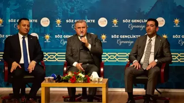 Bakan Bak gençlerle etkileşimde