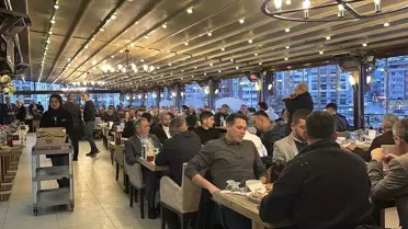 İftar programı sırasında çekilen fotoğraf