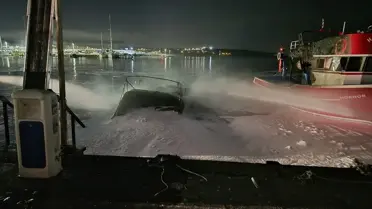 Yangını söndürülmüş yatın fotoğrafı