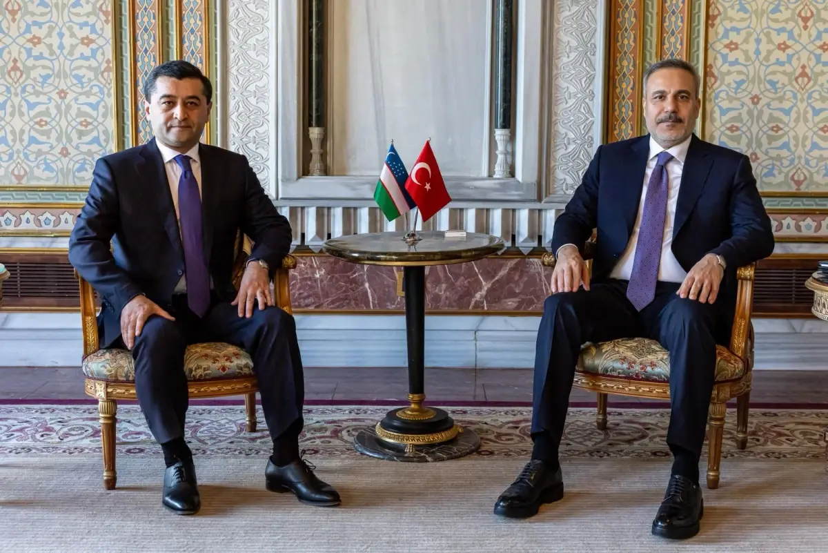 Dışişleri Bakanı Hakan Fidan, Özbekistanlı Mebus Saidov ile Türk Devletleri Teşkilatı Çerçevesinde Görüştü
