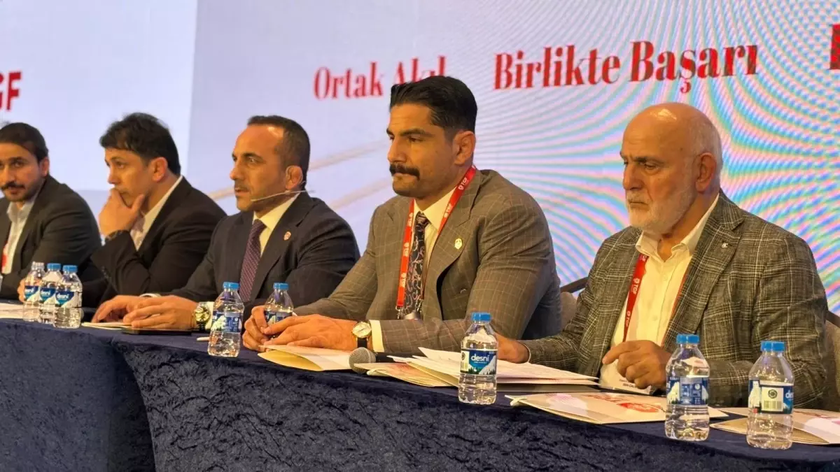 Ankara’da Güreş Çalıştayı Başladı: Kızılcahamam’da Stratejik Hedefler Belirlendi