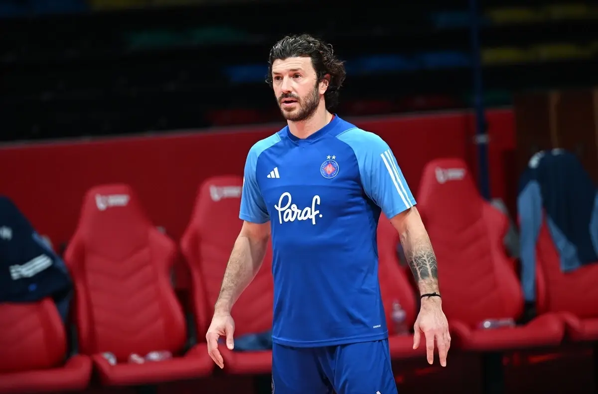 Ankara Efeler Ligi Derbisi: Halkbank ve Ziraat Bankkart Şampiyonluk Yolunda Karşı Karşıya