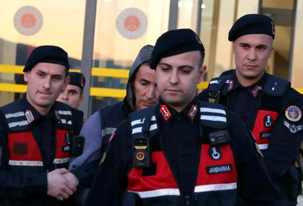 Muğla Kavaklıdere'de Eşini Bıçaklayan Şüpheli Yargılandı ve Tutuklandı