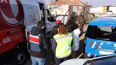 Düzce Jandarması 5 Yasadışı Göçmeni Yakalar ve Göç İdaresi'ne Teslim Eder