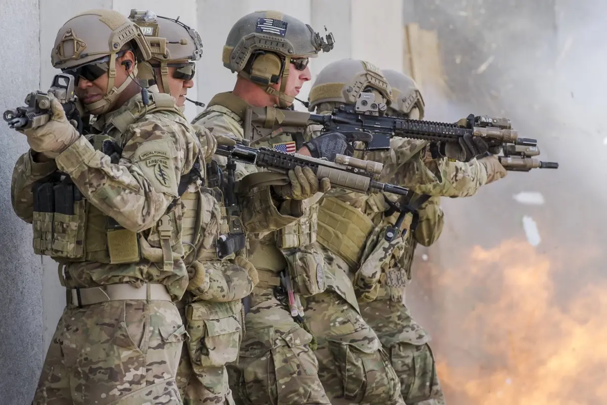 ABD ve İsrail'in İran Uranyum Stoklarına Yönelik Özel Operasyon Planı