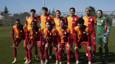 Maç sırasında Galatasaray Kadın Futbol Takımı