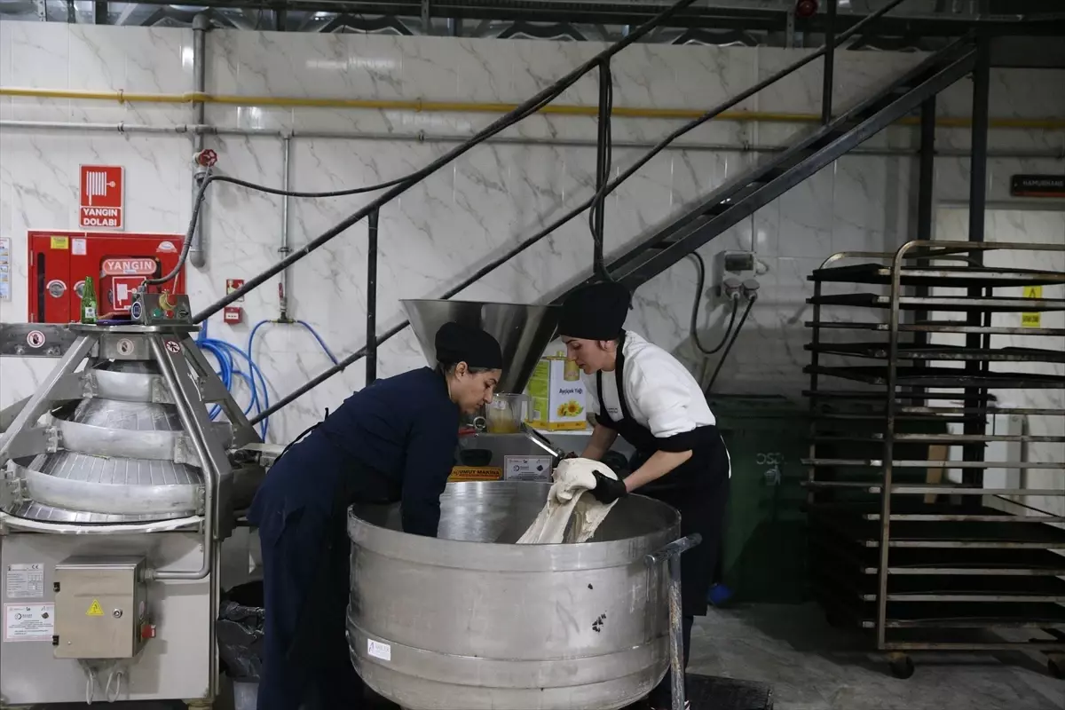 Niğde’de Kadınların Yönettiği Modern Ekmek Tesisi Ekonomik Başarıya Koşuyor