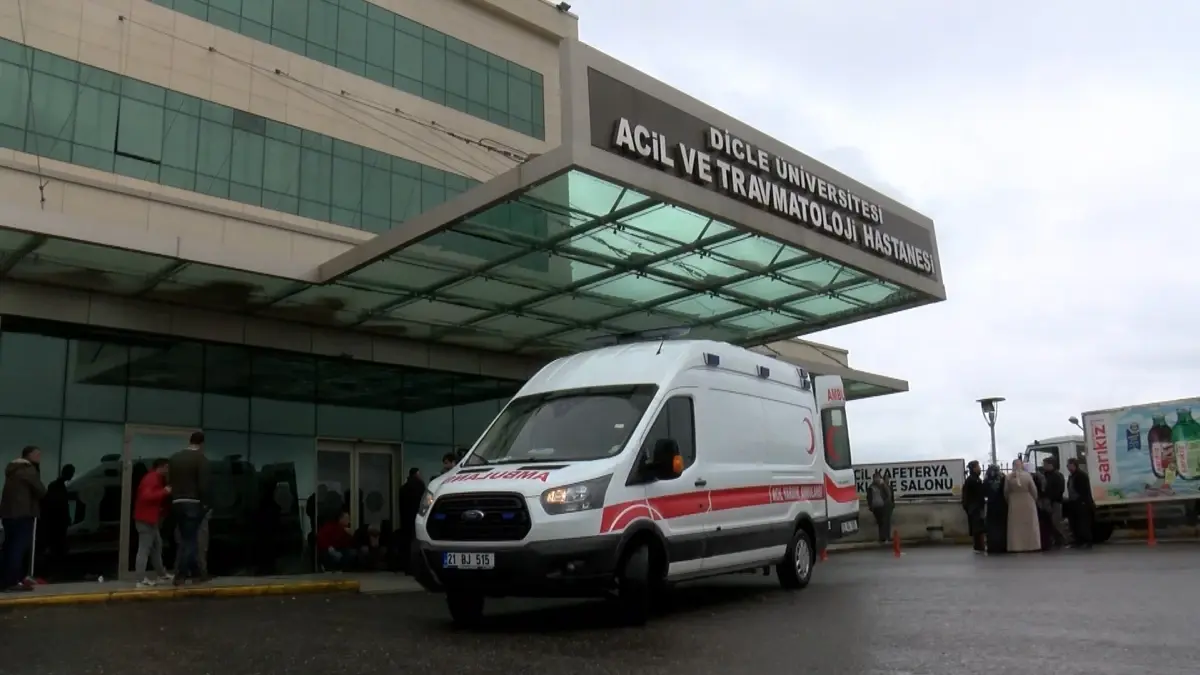 Diyarbakır’da Akraba Aileler Arasındaki Silahlı Çatışma: 1 Ölü, 3 Yaralı