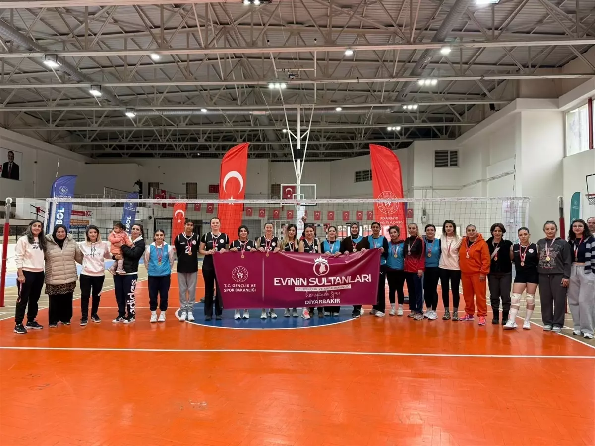Diyarbakır’da Kadınların Güçlü Voleybol Ruhu
