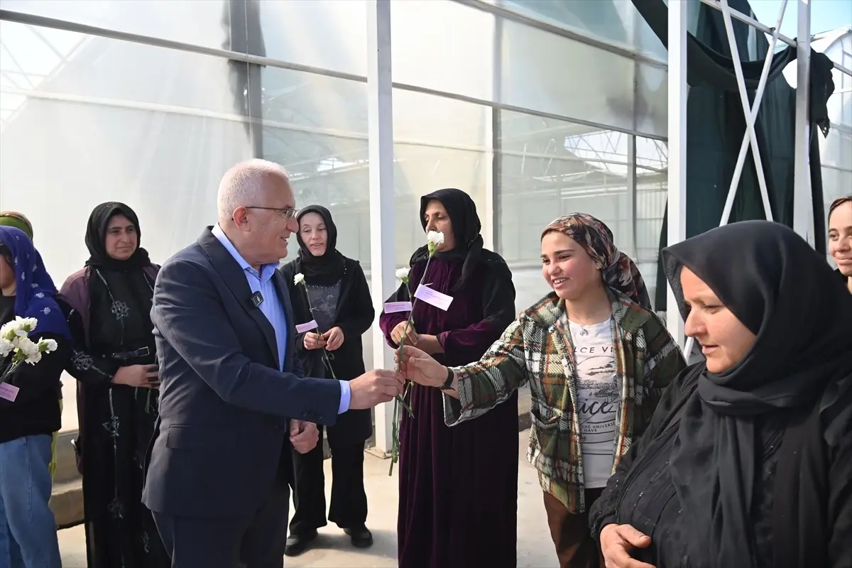 Kumluca’da 8 Mart Kadınlar Günü Coşkusu: Başkan Avcıoğlu’ndan Anlamlı Mesaj