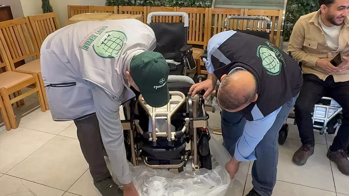 Umut Kervanı, Mısır’da 10 Engelli Kadına Elektrikli Sandalye Hediye Etti