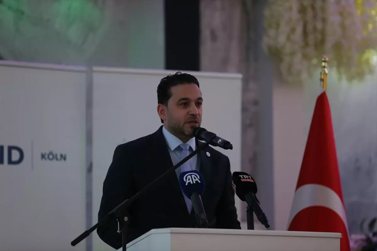 Almanya’nın Köln Şehrinde UID’den Büyük İftar Buluşması