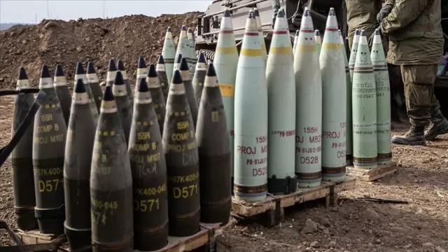 Hiyam’da yaralı sivillerin tedavi edilmesi