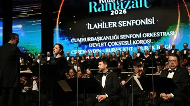 Senfoni orkestrasının Ramazan ilahileri performansı