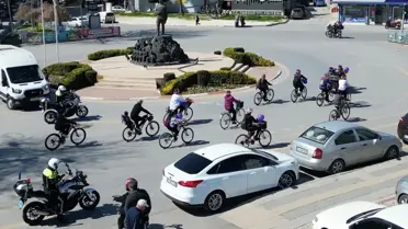 Bisiklet turu sırasında Tarsus sokakları