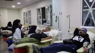 Tahran’da Kan Bağışı Kampanyası: Savaş Yaralıları İçin Destek Akıyor