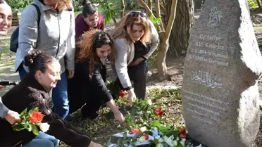 Dortmund’da Kadınlar Günü Anısına Dr. Safiye Ali’nin Kabri Ziyareti