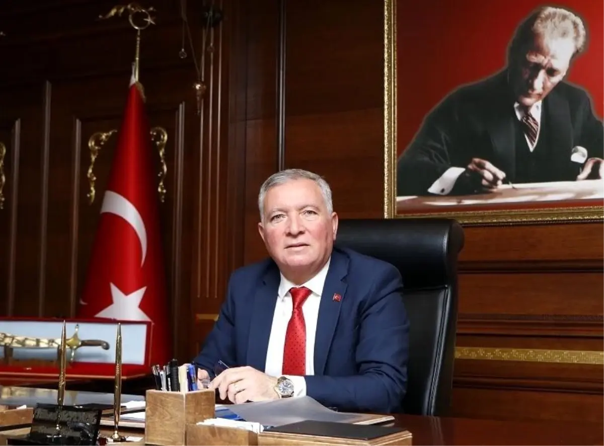 Honaz Belediye Başkanı Kepenek'ten Kadınların Değerine Dair Duygusal Mesaj