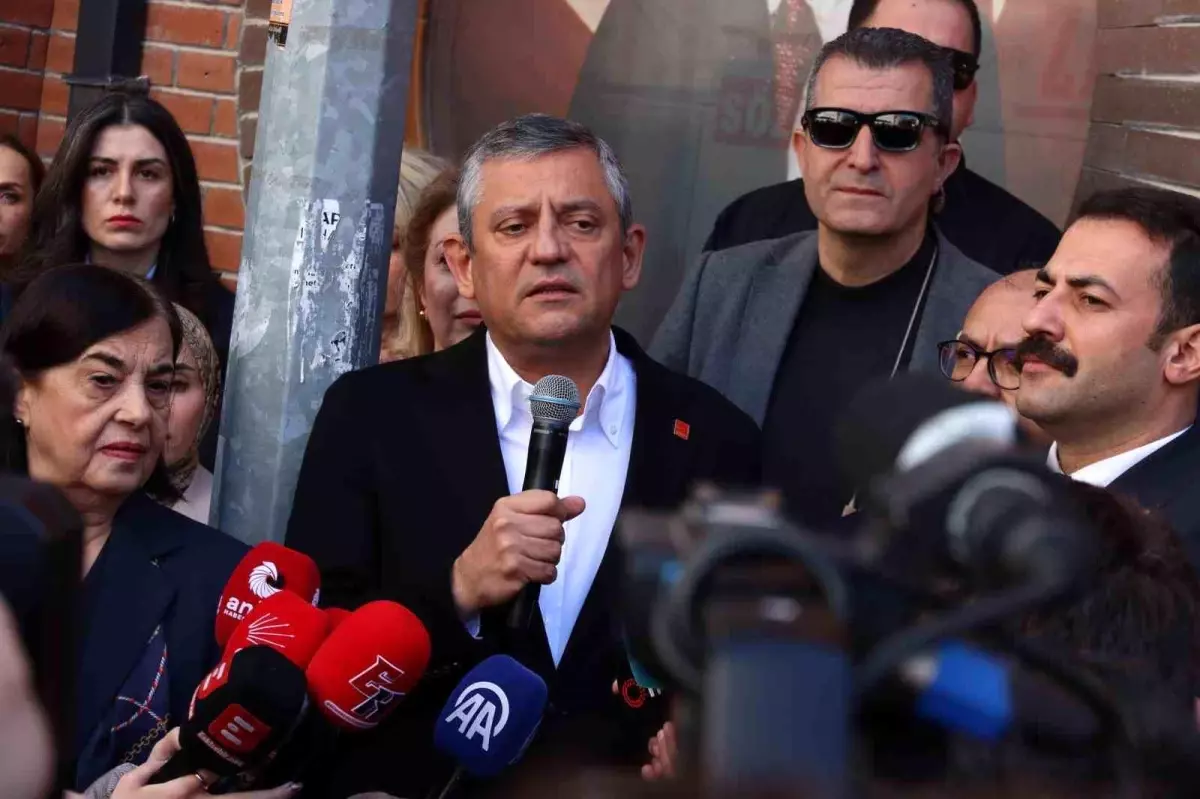 Özgür Özel, Eskişehir'de İmamoğlu Davasına Dair Çarpıcı Soru Sordu