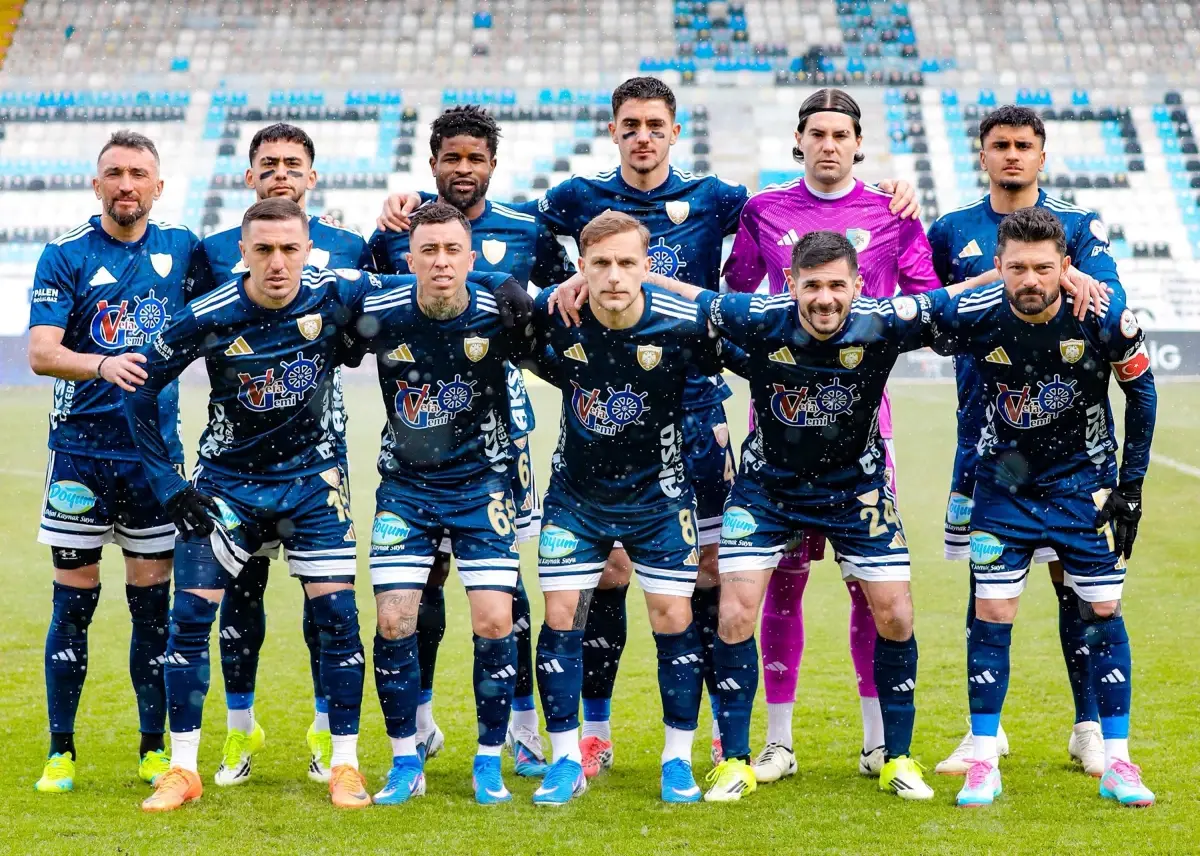 Erzurumspor FK, 12 Maçta 38 Golle 1. Lig Liderliğini Sürdürüyor