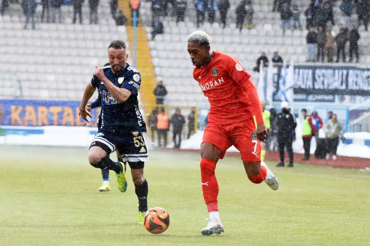 Manisa FK 8-1'lik Skorla Tarihi Yenilgiyi Yaşadı