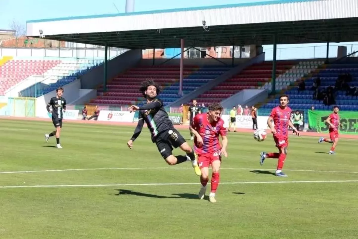 Isparta 32 Spor, Mardin 1969 Spor'u 1-0 Mağlup Etti: Kırmızı Grup'ta Kritik Galibiyet