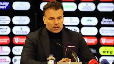 Stanojeviç saha kenarında